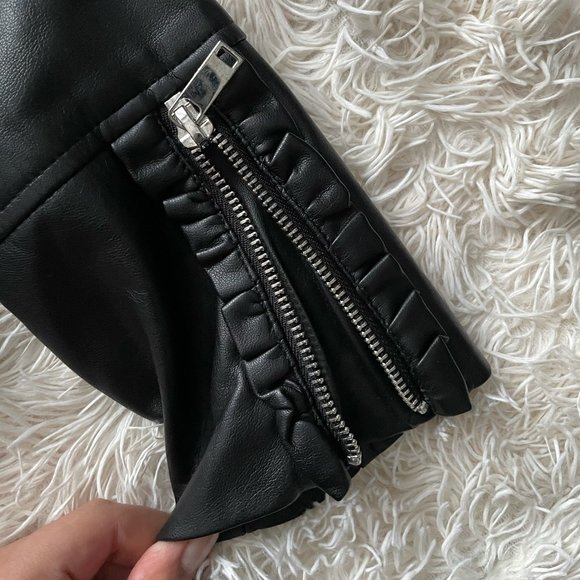 Zara Ruffled Faux Leather Jacket - Trafaluc - Picture 9 of 15